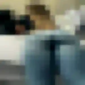 Rejoins Capucine, 29 ans à Cantin gratuitement