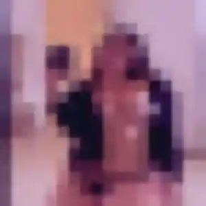 Naëlle, 37 ans, connectée à Carly pour une rencontre coquine
