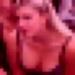 Rencontre Valérie, 28 ans à Carnoules en privé