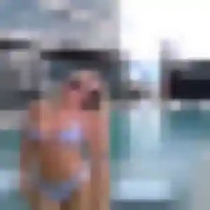 Divine, fille de 27 ans propose plan cul à Castelnau-Chalosse