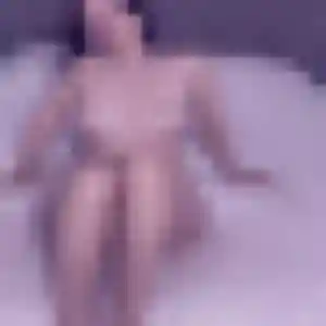 Karima, 35 ans, en ligne à Caudry pour un plan cul