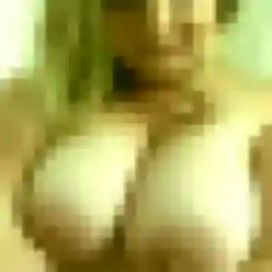 Adjoua, 41 ans, dispo pour plan cul à Cesson-Sévigné