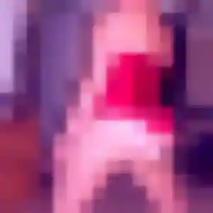 Découvre Farida, 24 ans à Chalais en privé