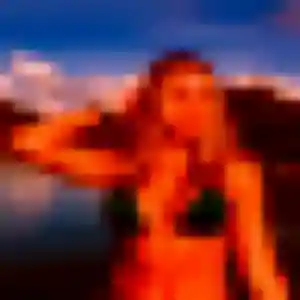 Latifa, 27 ans, en ligne à Champagnole pour une rencontre coquine