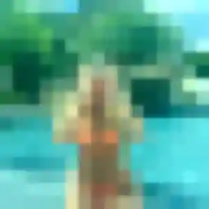 Suzanne, 36 ans, disponible à Champey pour un plan cul