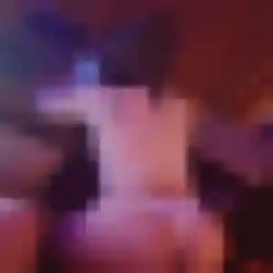 Photo de Hélène à Charnècles (41 ans) - plan cul anonyme