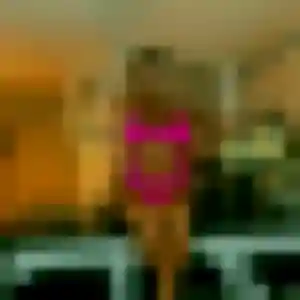 Sexy Éléonore, 34 ans à Château-Guibert - la contacter
