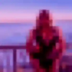 Rosalie, femme de 30 ans cherche plan cul à Châteauneuf