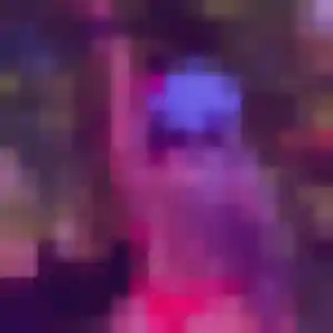 Oumou Kalsoum, 22 ans, connectée à Châteauneuf-Grasse pour une rencontre coquine