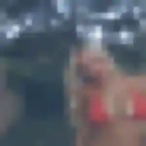 Sarah, 24 ans, dispo pour plan cul à Châteauroux-les-Alpes