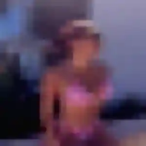 Régine, 30 ans, disponible à Chavanay pour un plan cul