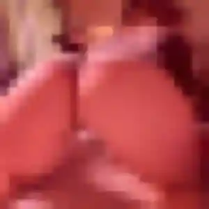 Abena, 38 ans, en ligne à Chens-sur-Léman pour une rencontre coquine