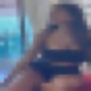 Tatu (24 ans) à Clarensac propose une rencontre aujourd'hui