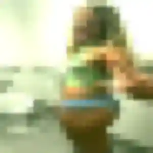 Photo de Amira à Cléden-Poher (43 ans) - plan cul sans inscription