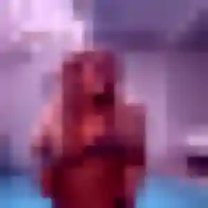 Rejoins Banna, 42 ans à Clef Vallée d'Eure en privé