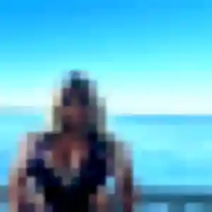 Deborah, 22 ans, disponible à Coimères pour un plan cul