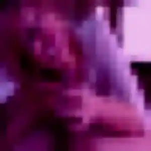 Naïma, 33 ans, connectée à Concarneau pour une rencontre coquine