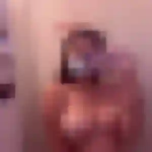 Jolie Bukola, 32 ans à Condat-sur-Vézère - voir sa photo