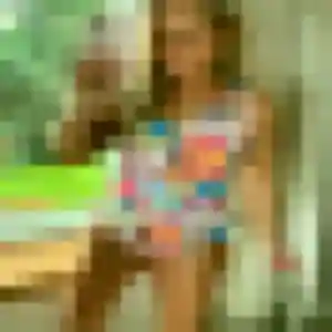 Muthoni, 44 ans, en ligne à Corcoué-sur-Logne pour une rencontre coquine