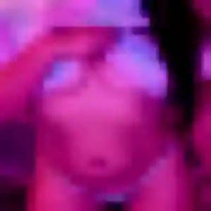 Brigitte, 28 ans, disponible à Corent pour une rencontre coquine