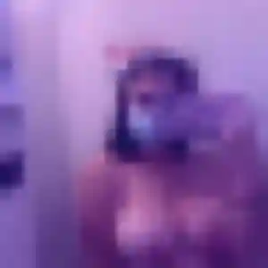 Faith, fille de 24 ans cherche plan cul à Corseul