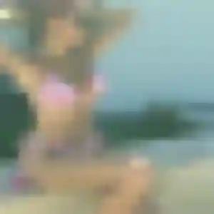 Esther, 29 ans, cherche un plan cul à Coteaux-du-Blanzacais