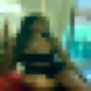 Pauline de Coubron, 22 ans - plan cul sans prise de tête