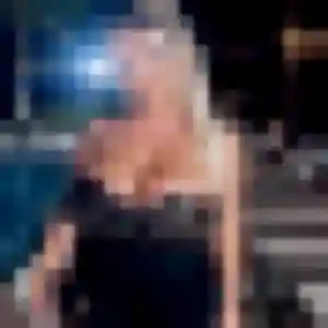 Maimouna, 34 ans, connectée à Couilly-Pont-aux-Dames pour une rencontre coquine