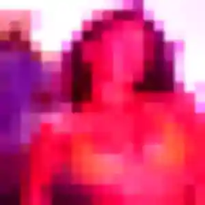 Contacte Karima, 24 ans à Coulaines gratuitement