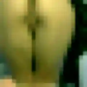 Photo exclusive de Modupe, 30 ans à Coussac-Bonneval - plan discret