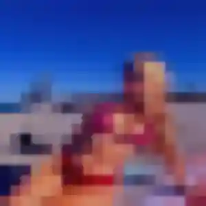 Odile, 24 ans, connectée à Couthenans pour une rencontre coquine