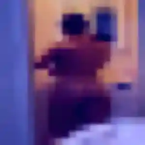 Njeri, 29 ans, connectée à Crandelles pour une rencontre coquine
