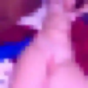 Photo de Éléonore à Craponne (22 ans) - plan cul gratuit