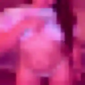 Charmante Zineb, 27 ans à Créances - voir sa photo
