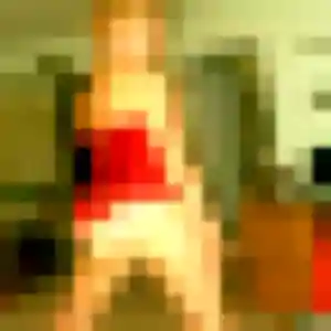Photo privée de Ehui, 38 ans à Crécy-en-Ponthieu - plan discret