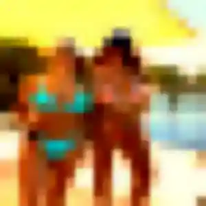 Georgette, 22 ans, en ligne à Culan pour une rencontre coquine