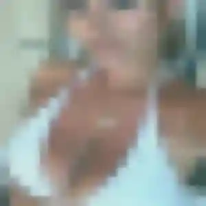 Isatou de Denney, 23 ans - plan cul discret