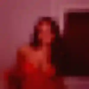 Nyima, 26 ans, connectée à Dieupentale pour une rencontre coquine