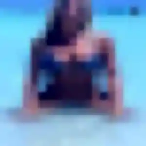 Miriam, 28 ans, disponible à Dom-le-Mesnil pour un plan cul
