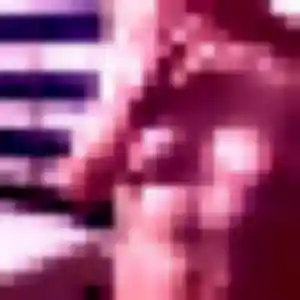 Soda, fille de 36 ans cherche plan cul à Domalain