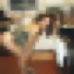 Charmante Salamata, 23 ans à Donges - voir sa photo