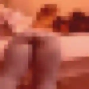 Rencontre Pénélope, 24 ans à Douelle en privé