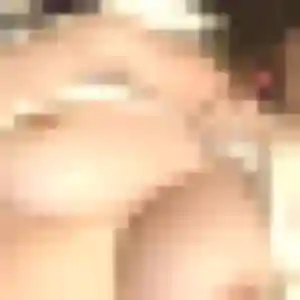 Nogaye, 25 ans, en ligne à Doussay pour une rencontre coquine