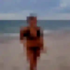 Belle Adeola, 34 ans à Dragey-Ronthon - la contacter