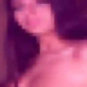 Latifa, 22 ans, disponible à Escource pour une rencontre coquine