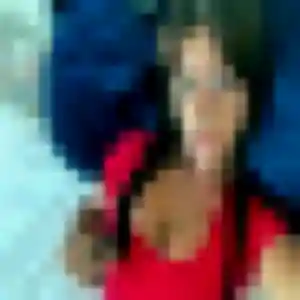 Photo de Gisèle à Espaly-Saint-Marcel (29 ans) - plan cul anonyme