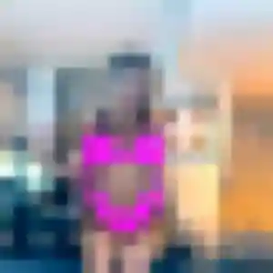 Photo de Shanna à Estézargues (29 ans) - plan cul discret