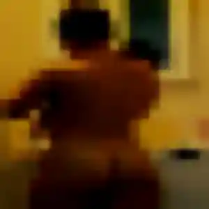 Photo de Hélène à Étrelles (31 ans) - plan cul sans inscription