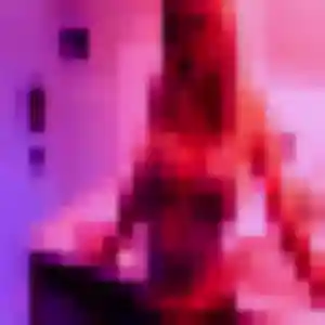 Photo de Nassira à Exireuil (43 ans) - plan cul discret
