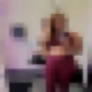 Soraya, femme de 26 ans veut plan cul à Eyzin-Pinet